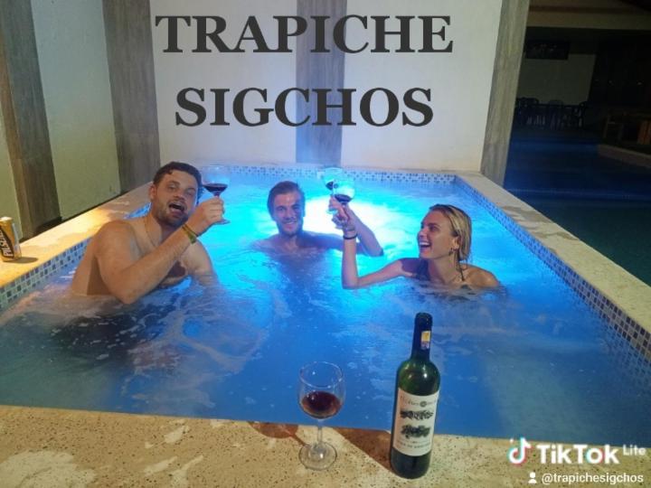El Trapiche Hotel Sigchos Exterior foto